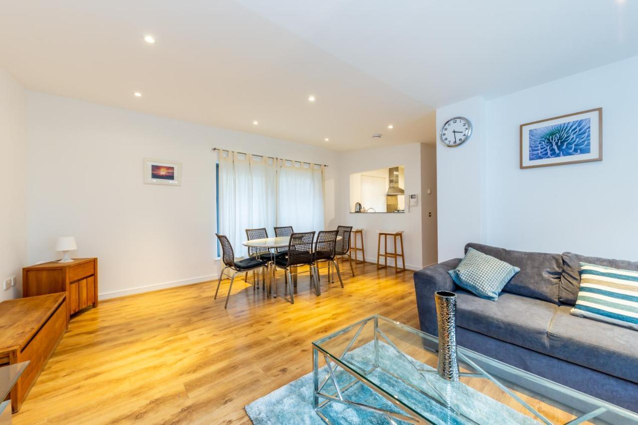 2 Bed Executive Apartment Next To Liverpool Street Free Wifi By City Stay Aparts London Exterior photo